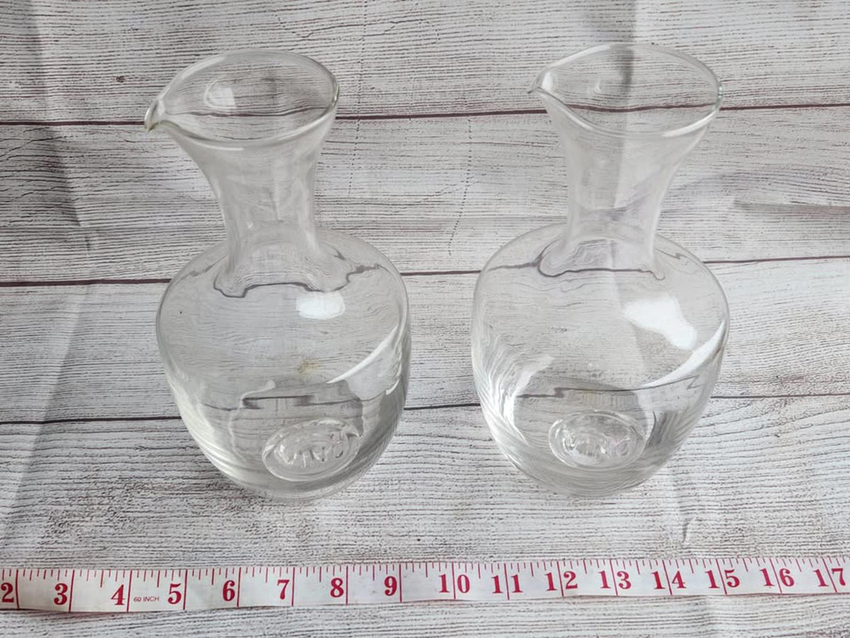 Pair of Lovely Clear Wine/Vino Glass Decanters Carafe Clear Glass with Emblem