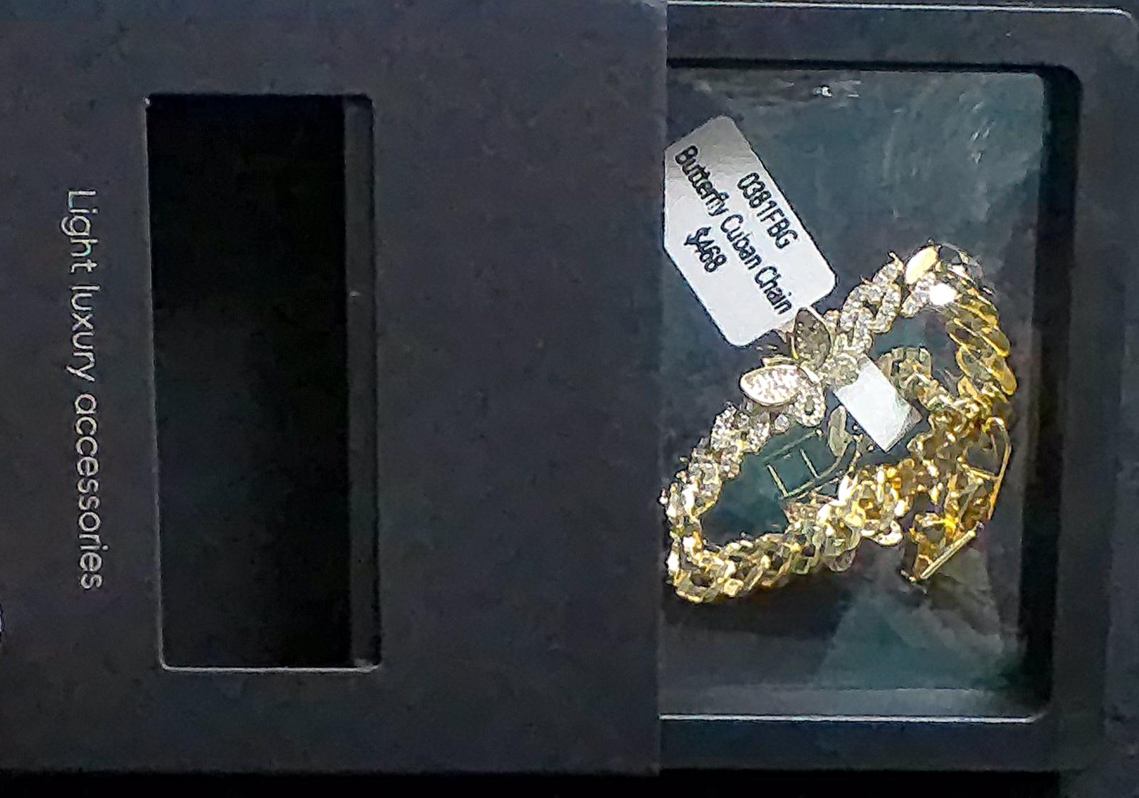 Captivating CZ Butterfly, Cuban-Link Bracelet Gold Plated 7in. Ladies