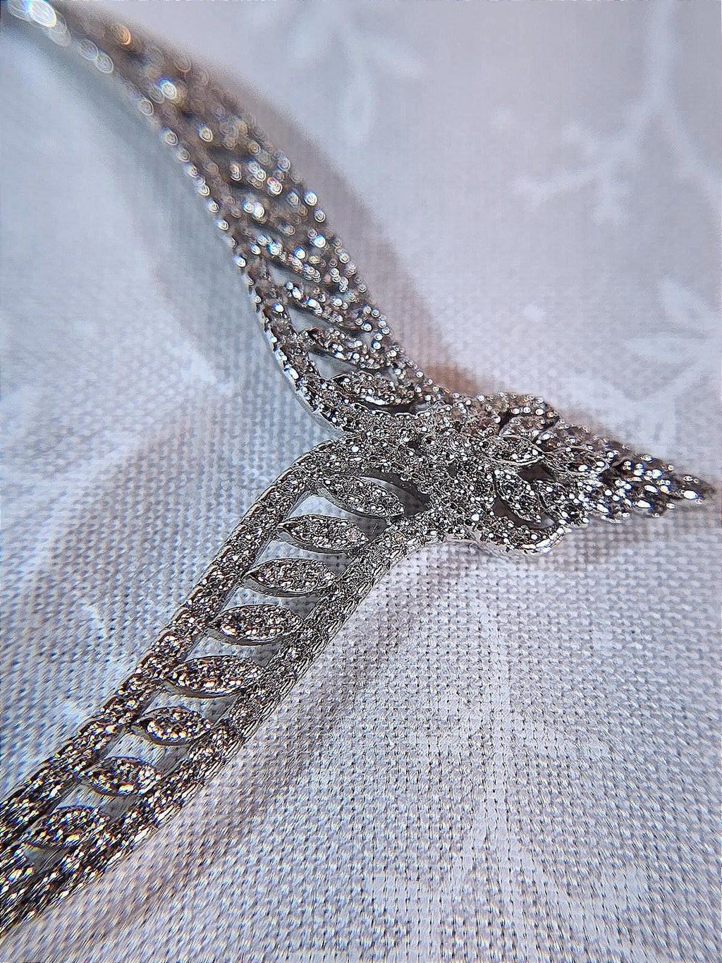 Fabulous Water Drop Choker Necklace Boasts Luxury AAA CZs In 925 Silver Ladies
