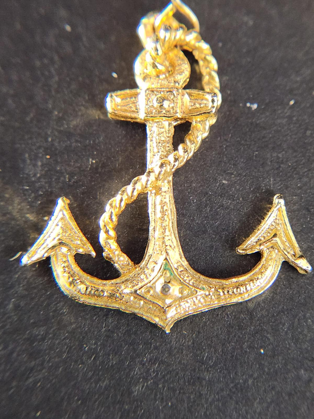 Pretty Anchor Earrings Gold Tone - Ahoy Maty - Dangle