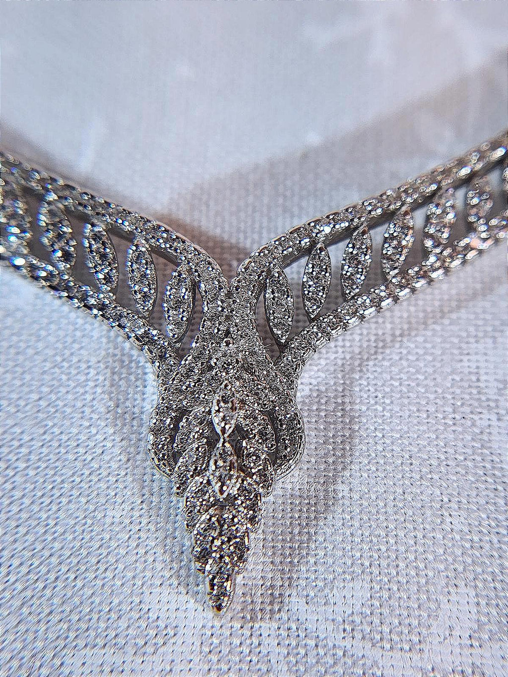 Fabulous Water Drop Choker Necklace Boasts Luxury AAA CZs In 925 Silver Ladies