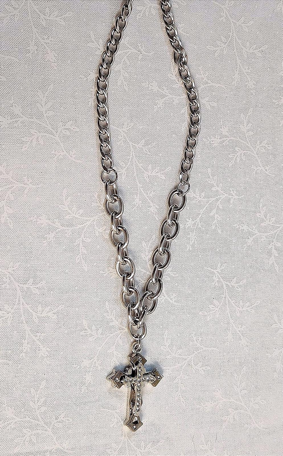Awesome Cross Necklace Fashion Gothic Style Unisex 20 in.