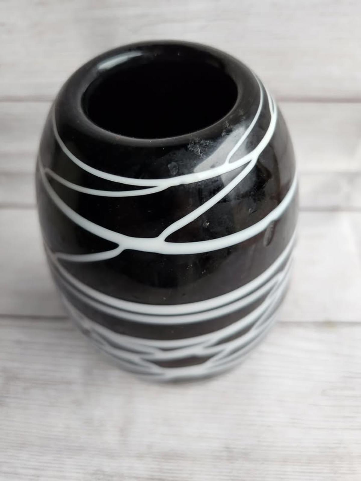 Super Fun Contemporary Vase Black and White
