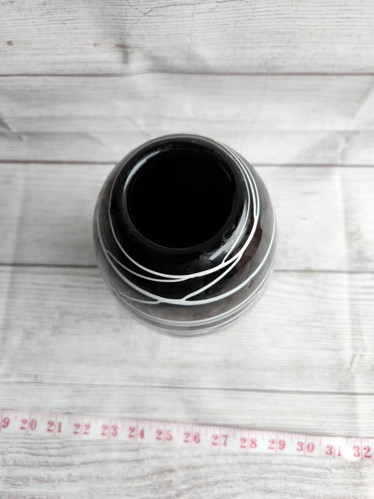 Super Fun Contemporary Vase Black and White