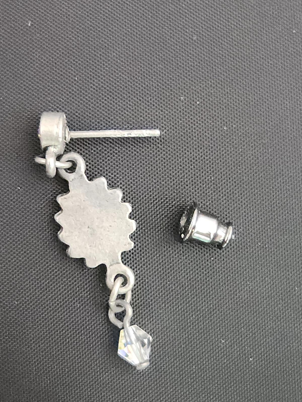 Vintage Dainty Art-Deco Style Earrings Crystal Dangling
